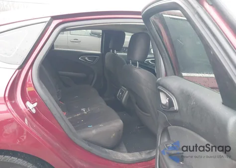 2015 Chrysler 200 Limited из США, поврежденный, VIN 1C3CCCAB0FN529910